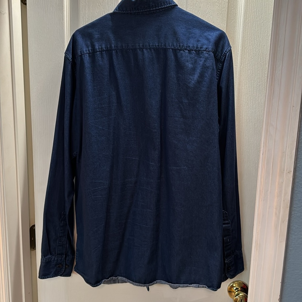 Uniqlo Denim Oxford Shirt - Picture 2 of 4